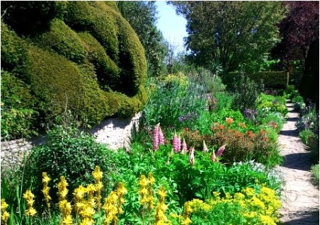 gardens in England
